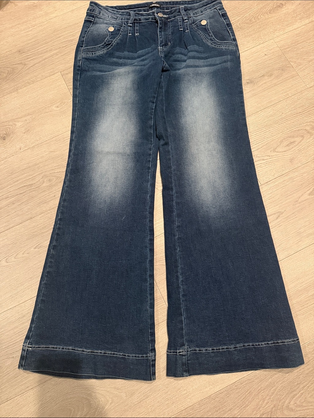 High-Rise Faded Blue Wide-Leg Jeans - Flare Style